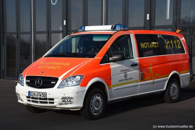 Notarzteinsatzfahrzeug der Feuerwehr Dinslaken